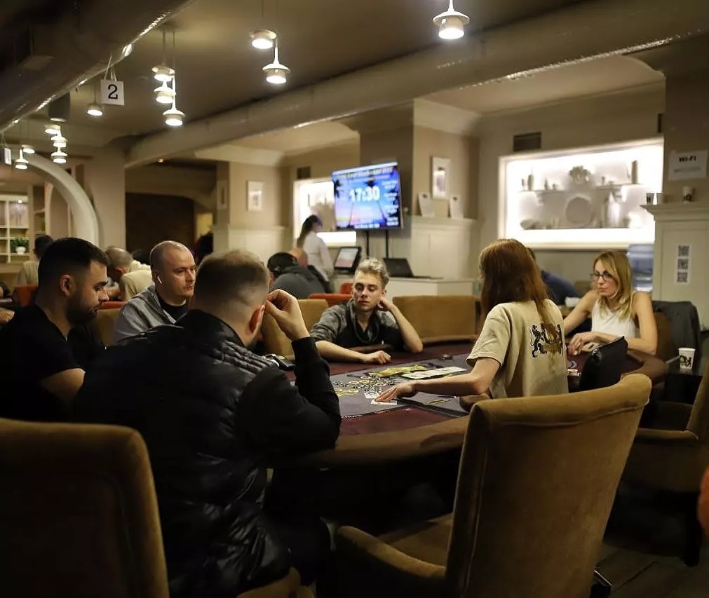 monaco покер клуб турнир